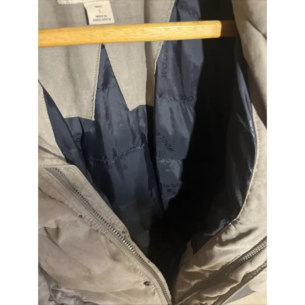 Woolrich please see
